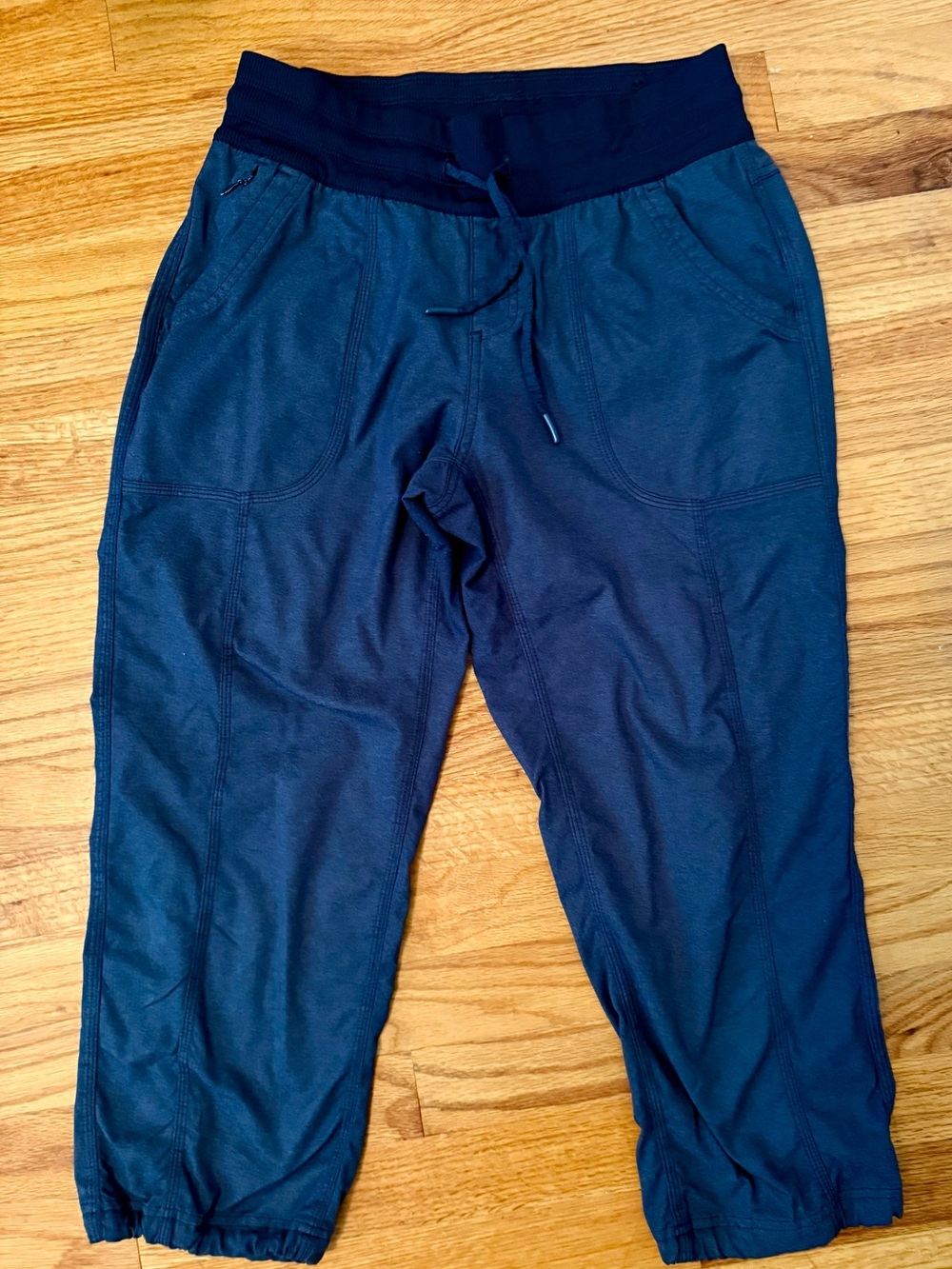 The North Face joggers in size small. Blue with stretchy waist